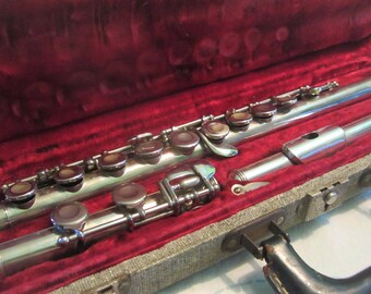 selmer bundy flute serial number