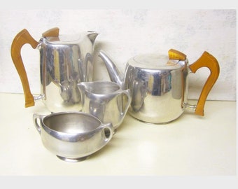 Picquot Ware K3 Kettle: Art Deco Magnalium and Sycamore, C. 1950s