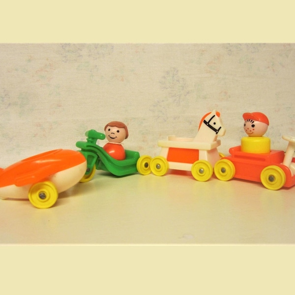Fisher Price Little Riders #656 80s Little People Riders Set FP Play Family Toy Vehicles