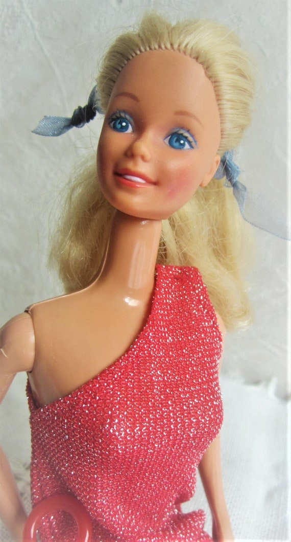 Barbie: Superstar Makeovers