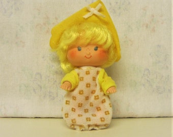 1981 Butter Cookie Doll Strawberry Shortcake Original Outfit & Hat 80s Kenner Doll