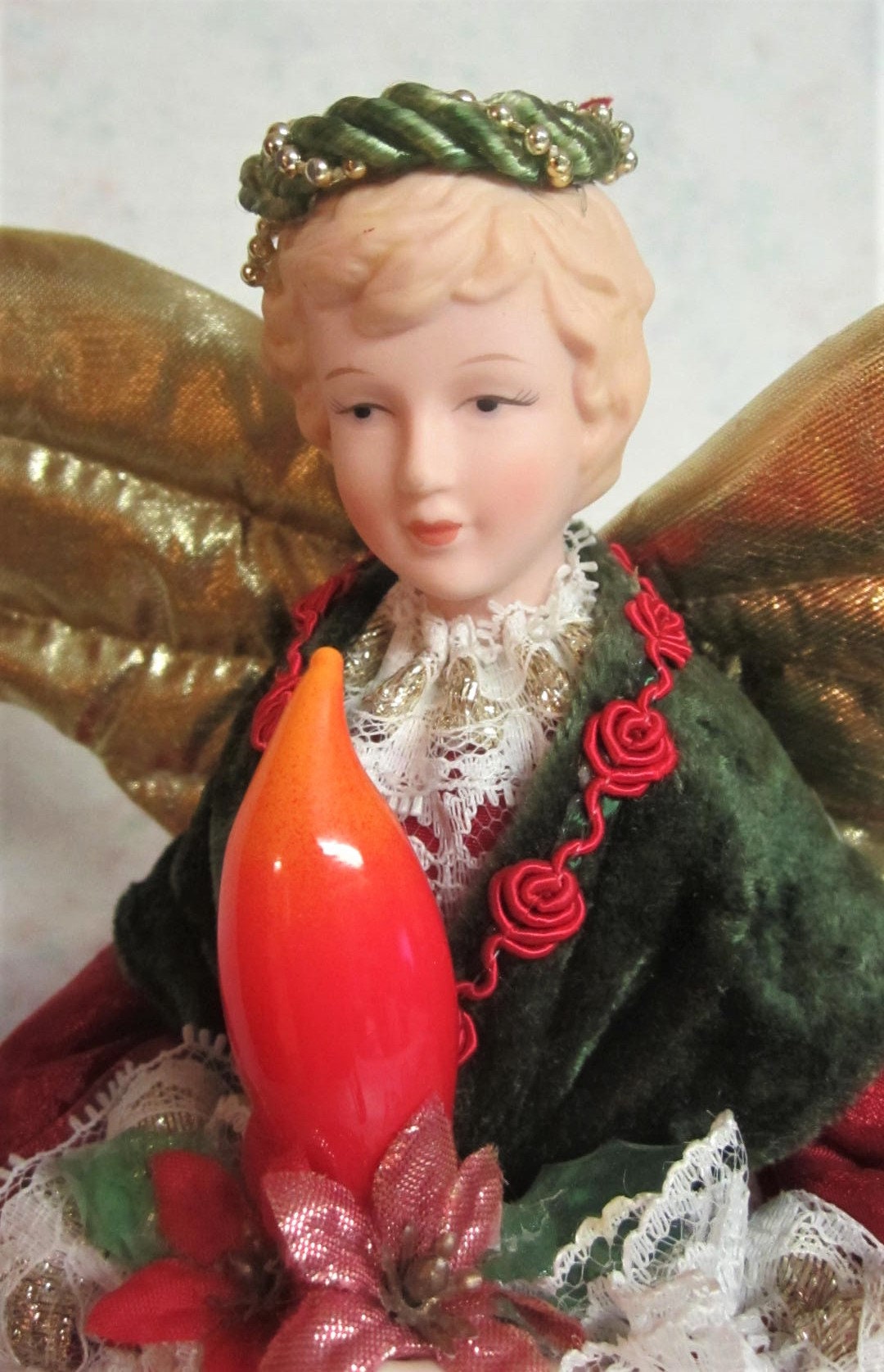Rare Vintage 1981 Christmas Porcelain Angel Light up Ornament Tree Topper