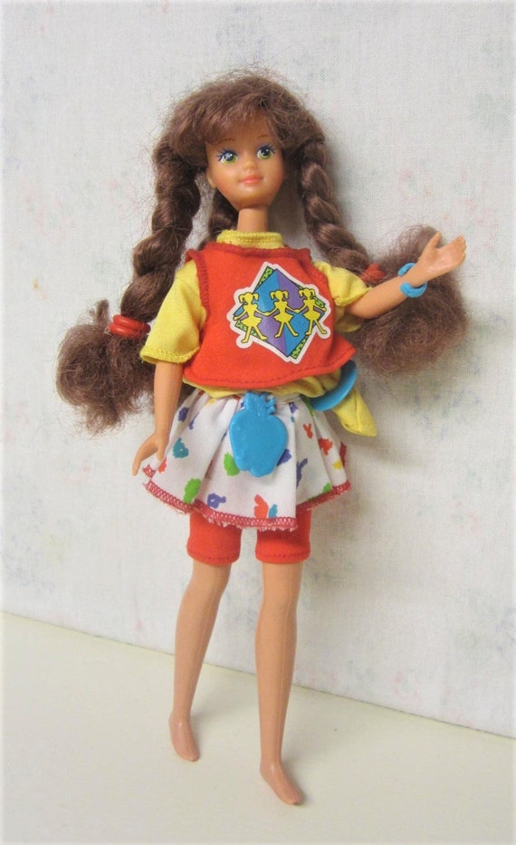 T-shirt Poupée Courtney Barbie 1989 – Mattel 7079 – Rare Pour Collection