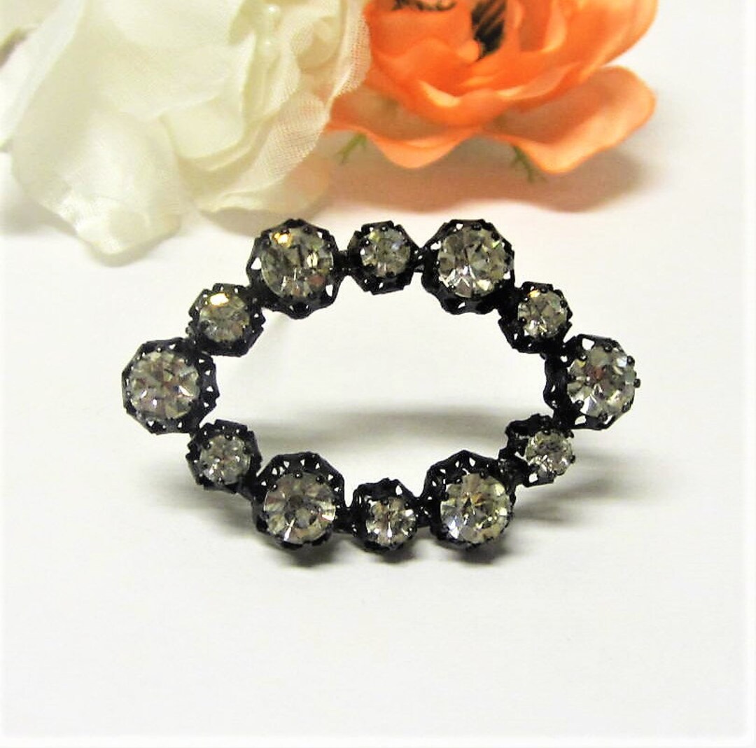 Japanned Rhinestone Brooch Austria Clear Rhinestone Oval Etsy