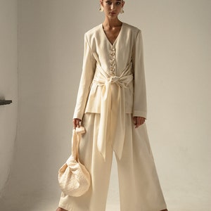 CREAM WOOL knot SUIT