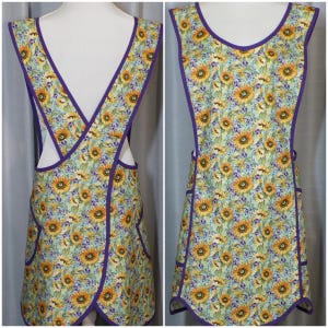 Handmade Cotton Pinafore Apron for Women, Cross Back Apron with Pockets, Comfortable Cross Back Artist Apron, Cozy Kitchen Gift for Bakers