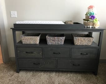 Dresser/ Detachable Changing table