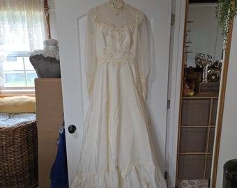 Vintage 1970s High Neck Beaded Lace Sheer Long Sleeve Wedding Dress, SIZE 10