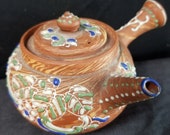 Antique Small Japanese Teapot Red Clay Moriage Satsuma Decoration Marbelized unusual c.1900