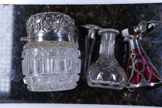 c1900 Art Nouveau Sterling and Crystal perfume bo… - image 3