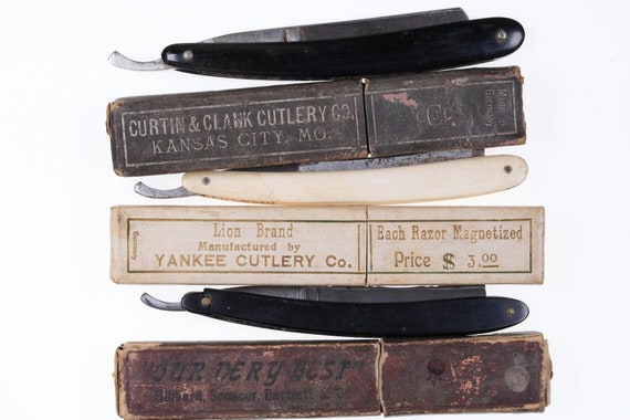 3 Antique straight razors - image 1