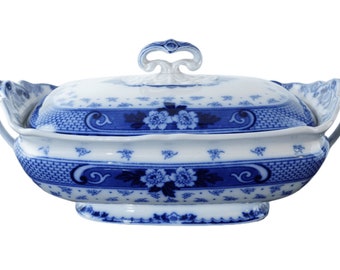 c1900 Ford & Sons Weir Flow Blue Covered vegetable dish