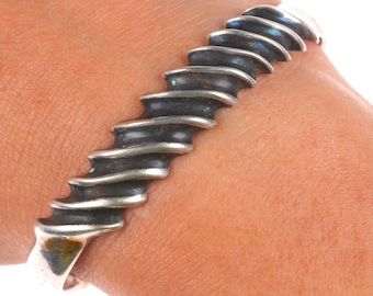 6" Navajo Rocking Horse Ranch slanted ribbed sterling silver cuff bracelet