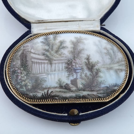 14k Gold Antique Hand Painted Swiss enamel brooch