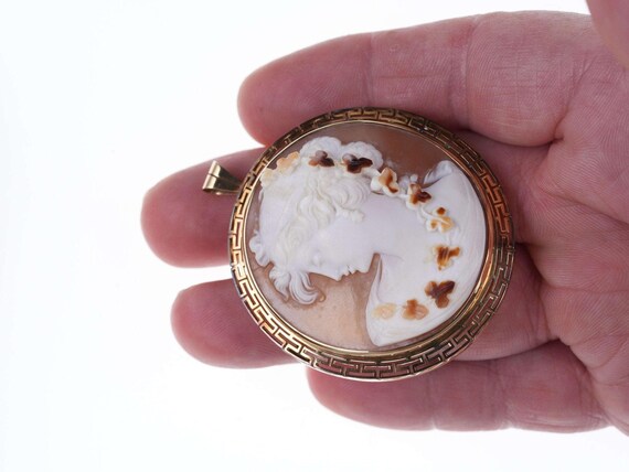 Large Antique 14k gold Shell Cameo - image 4