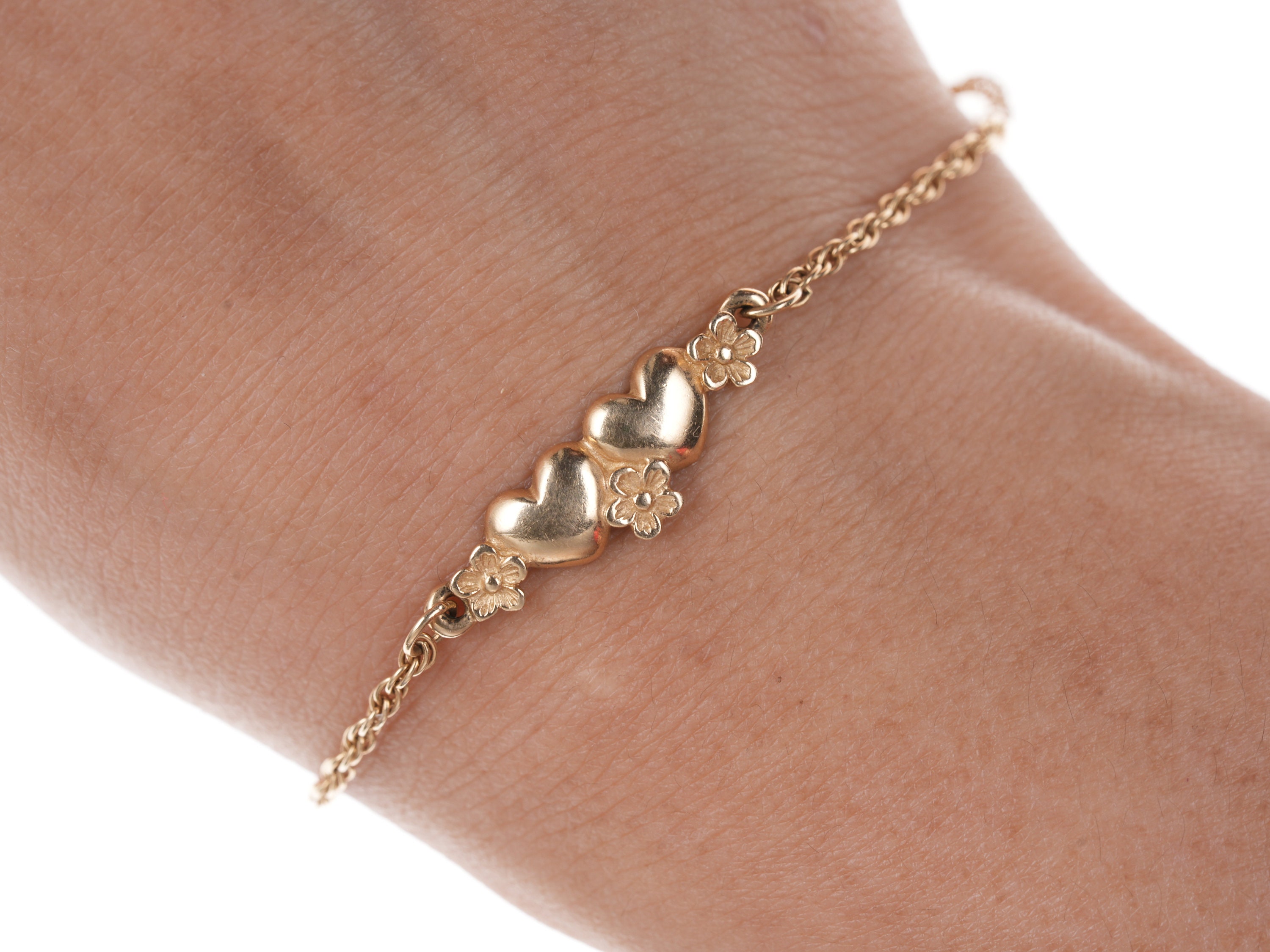 James Avery Sterling Silver Connected Hearts Charm Bracelet | Dillard's | James  avery charm bracelet, James avery charms, James avery bracelet