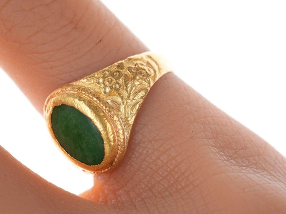 sz5 Antique Chinese 24k gold Jadeite ring - image 3