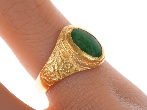 sz5 Antique Chinese 24k gold Jadeite ring - image 1