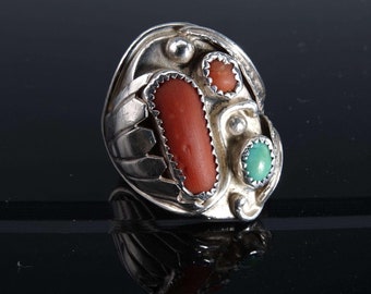 Sz10.5  29 Gram Navajo Sterling Turquoise/Coral ring