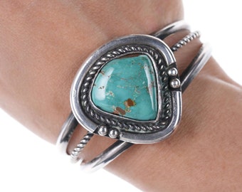 Vintage Navajo Sterling and turquoise bracelet h