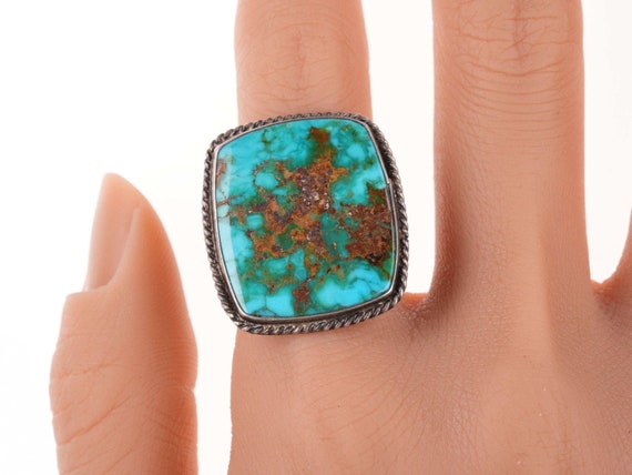sz7.5 Navajo silver and turquoise ring - image 1