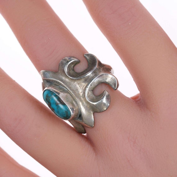 sz9 Vintage Navajo cast silver and turquoise ring - image 2