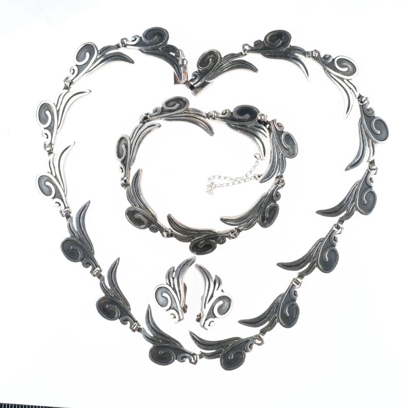 Melesio Villareal Taxco Vintage Sterling silver Necklace, Bracelet, and earrings image 2