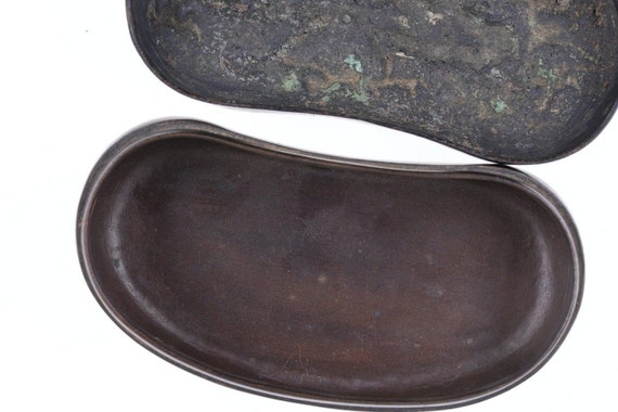 18th/19th century Bronze Asian snuff box - image 7