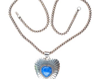 Collar de perlas con cuentas de lapislázuli de mezclilla, plata esterlina y estilo Navajo de Marcella James, 63,5 cm (25 pulgadas)