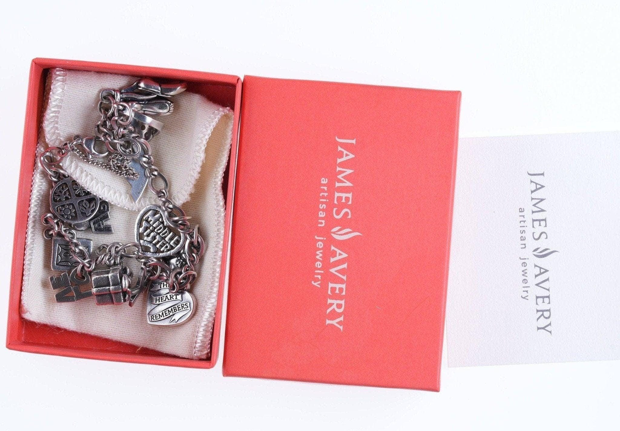 Avery bracelet discount