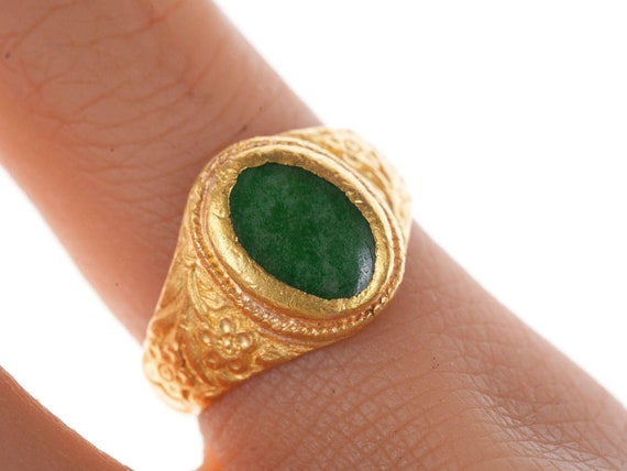 sz5 Antique Chinese 24k gold Jadeite ring - image 2