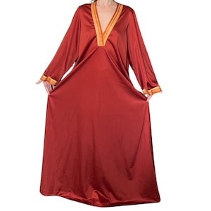 Vintage Vanity Fair Silky Dress Robe With Pockets | MCM Fashion | Postmodern | Retro Fashion