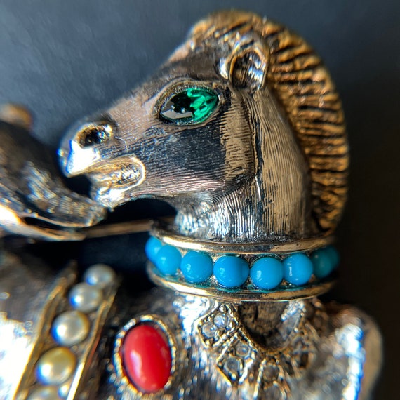 Rare Kenneth Jay Lane Horse & Hound Brooch: Two-T… - image 6