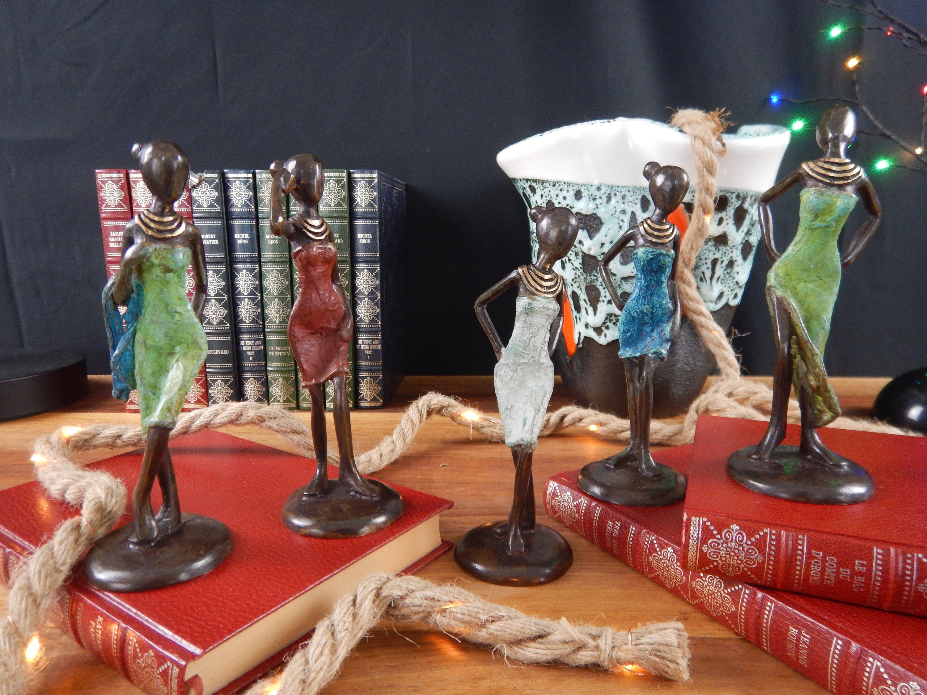 Bronze _ Sculpture Jeune Femme Africaine Burkina