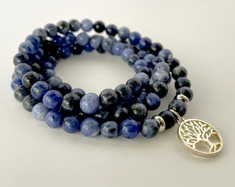 Mala beads SODALITE 108 Mala Bracelet / Natural gemstone Stretchy 6 mm beaded bracelet for women / Prayer Beads / Yoga jewelry / Women gift