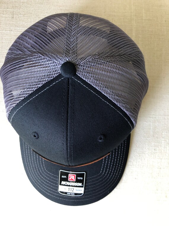 B/G: Usmc Leather Patch Hat. United 