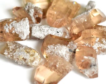 9 Piece lot of Imperial Topaz, Bixbyite, and rhyolite crystals from Utah. Terminated facet grade crystals - ET120