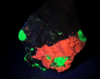 2 lb Garnet and Shortwave Fluorescent Calcite and Willemite. Sw Fluorescence. Trotter Dump, Franklin, New Jersey - ET131