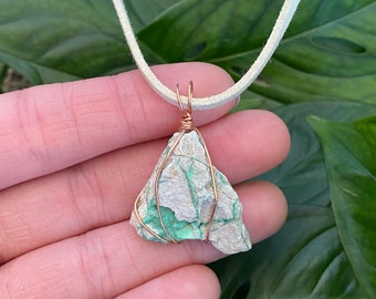Raw CHRYSOCOLLA on matrix necklace. crystal pocket wrapped in copper wire, high quality natural crystal, boho rave jewelry, handmade. Unisex