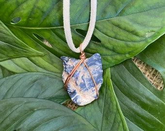 Lightning Ridge BLACK OPAL POTCH necklace. Rough and natural. Boho rave copper necklace. Basshead raw crystal jewelry, handmade. Elesyn Gaea