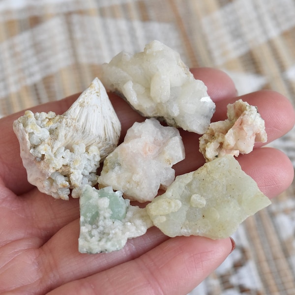 Mixed Crystal Lots from New Street Quarry - Small Raw pieces. Rough stone chunks and pieces. New Street Quarry, Paterson, New Jersey, NJ.