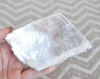Selenite slab from Utah - Natural, raw, rough gypsum. Semi transparent.