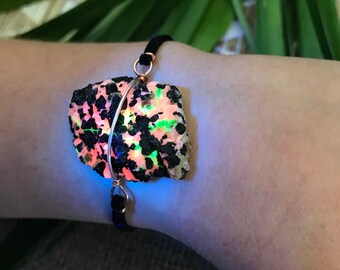 Fluorescent bracelet - calcite, willemite clubwear wire wrapped, boho rave unique jewelry, elesyn gaea fluo glow collection-