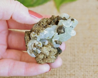 Beautiful Prehnite with Epidote crystal cluster. Mali, Africa. Medium size cabinet piece. Green cluster. Botryoidal rough specimen - ET125