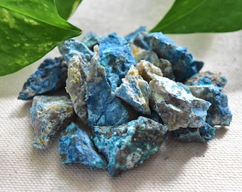 ONE Shattuckite, Chrysocolla, Plancheite, Quartz, Mottramite Crystal. Healing Crystal from Namibia.