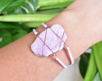 PHOSPHOSIDERITE Bracelet wrapped in 14 K Rose Gold wire. Unique boho rave crystal jewelry, wire wrapped handmade, raw natural gemstone