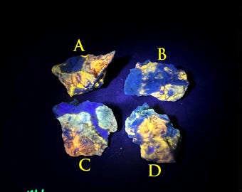 ONE (x1) Fluorescent Scapolite and Prehnite Specimen from Saint Michel de Wentworth in Quebec, Canada. LW and MW Uv