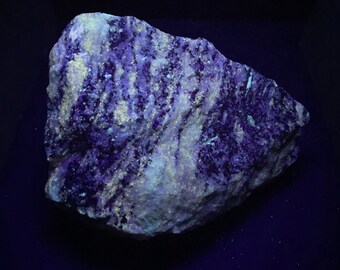 2.4 lb Large Fluorescent specimen. Pyrite, Chalcopyrite. Redwig Quarry, Connecticut.