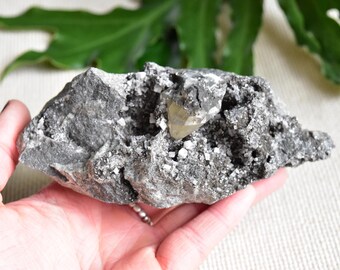 Midwave fluorescent Calcite Crystals and Dolomite on Matrix. Middleville, New York.