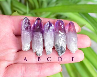 Deep Purple Amethyst Points. Crystal specimen from Veracruz, Mexico. Beautiful purple quartz crystal cluster